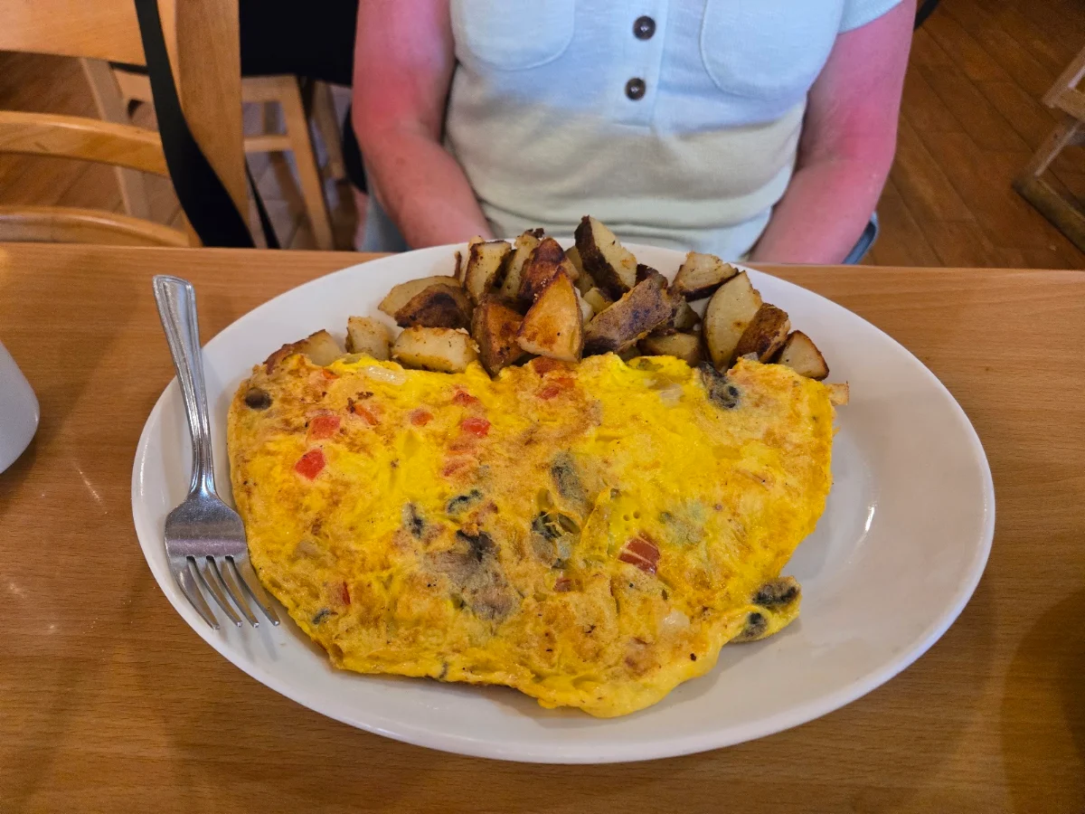 Veggie Omelette, Sunset Grill
