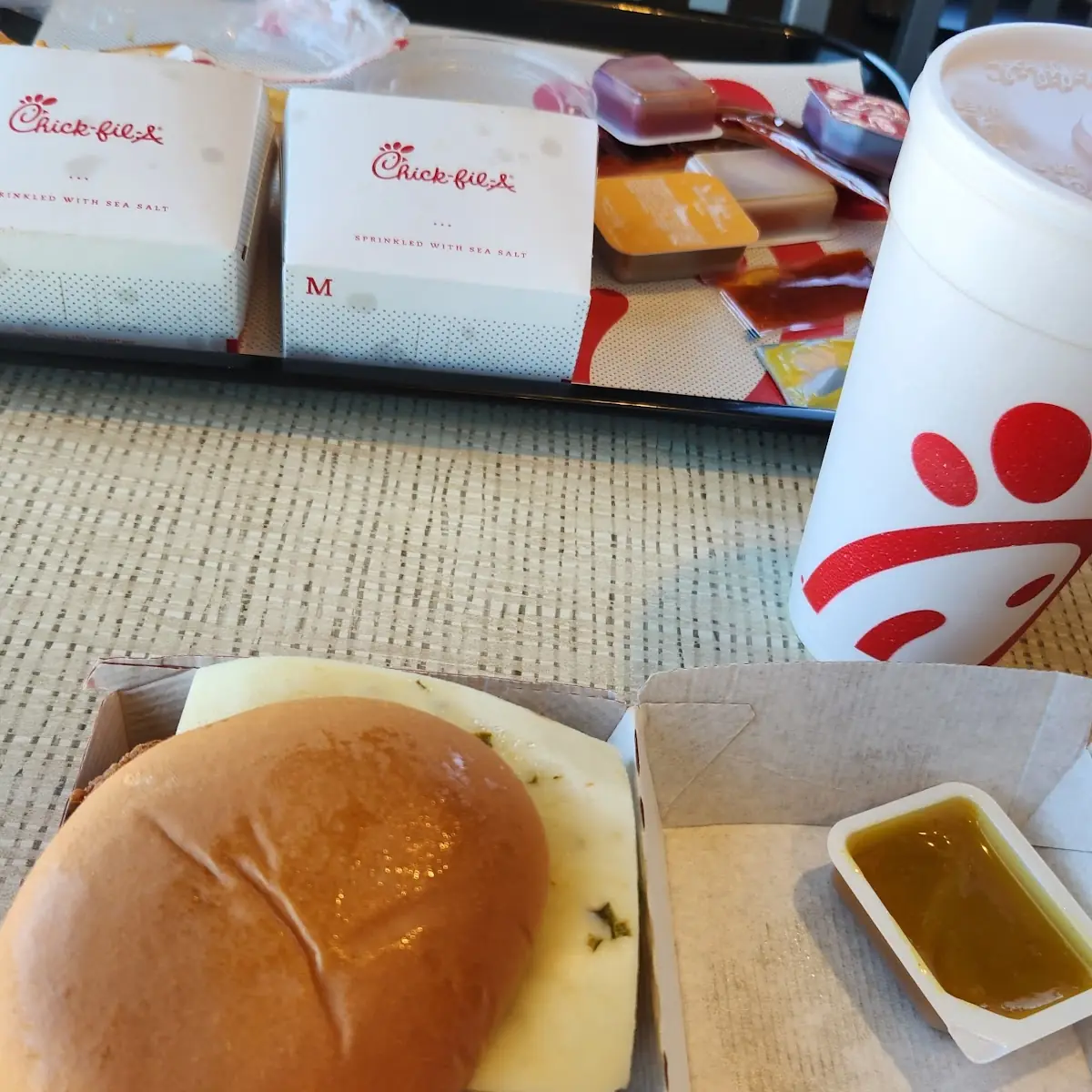 Spicy Deluxe Chicken Sandwich Combo