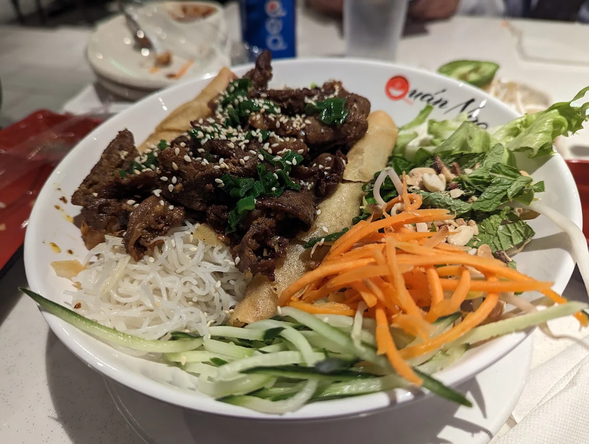 Grilled Beef Short Rib Spring Roll Vermicelli Bún Bò Nướng Chả Giò