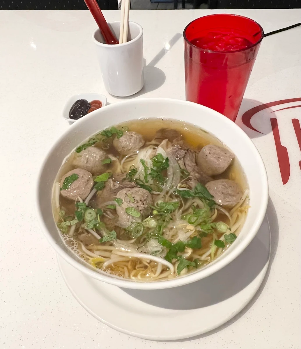 Phở Beef Ball Noodle Soup Phở Bò Viên