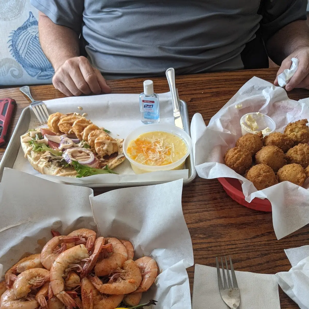 Local Fried Shrimp or Oysters