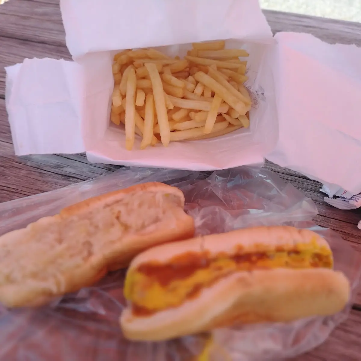 Hot Dog with Chili Cheese
