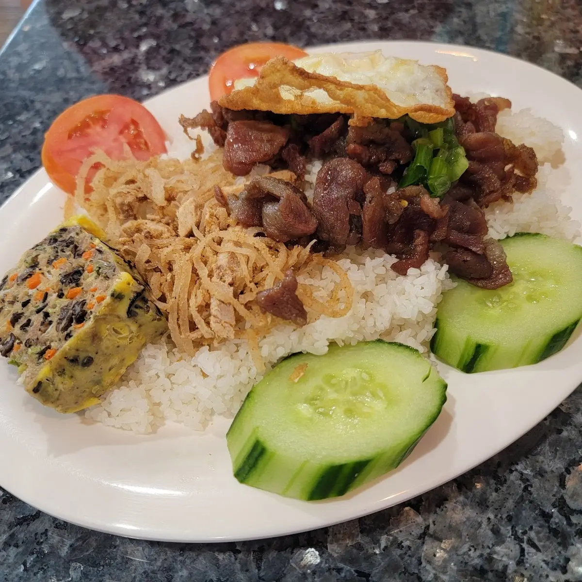 Cơm Tấm Thịt Nương Bi Cha Hột GÀ