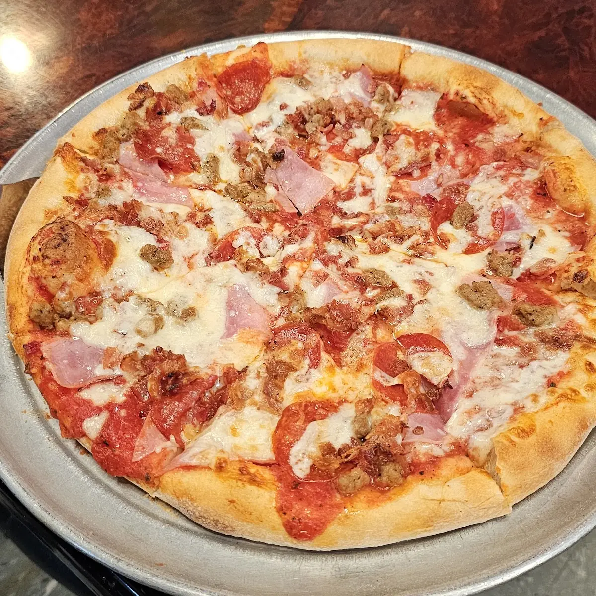 Pizza with Sausage and Pepperoni