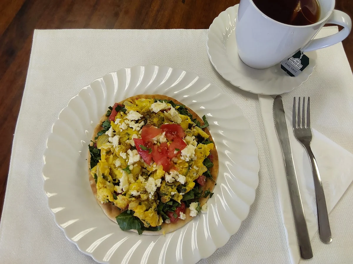 Pita Bread with Kale and Eggs
