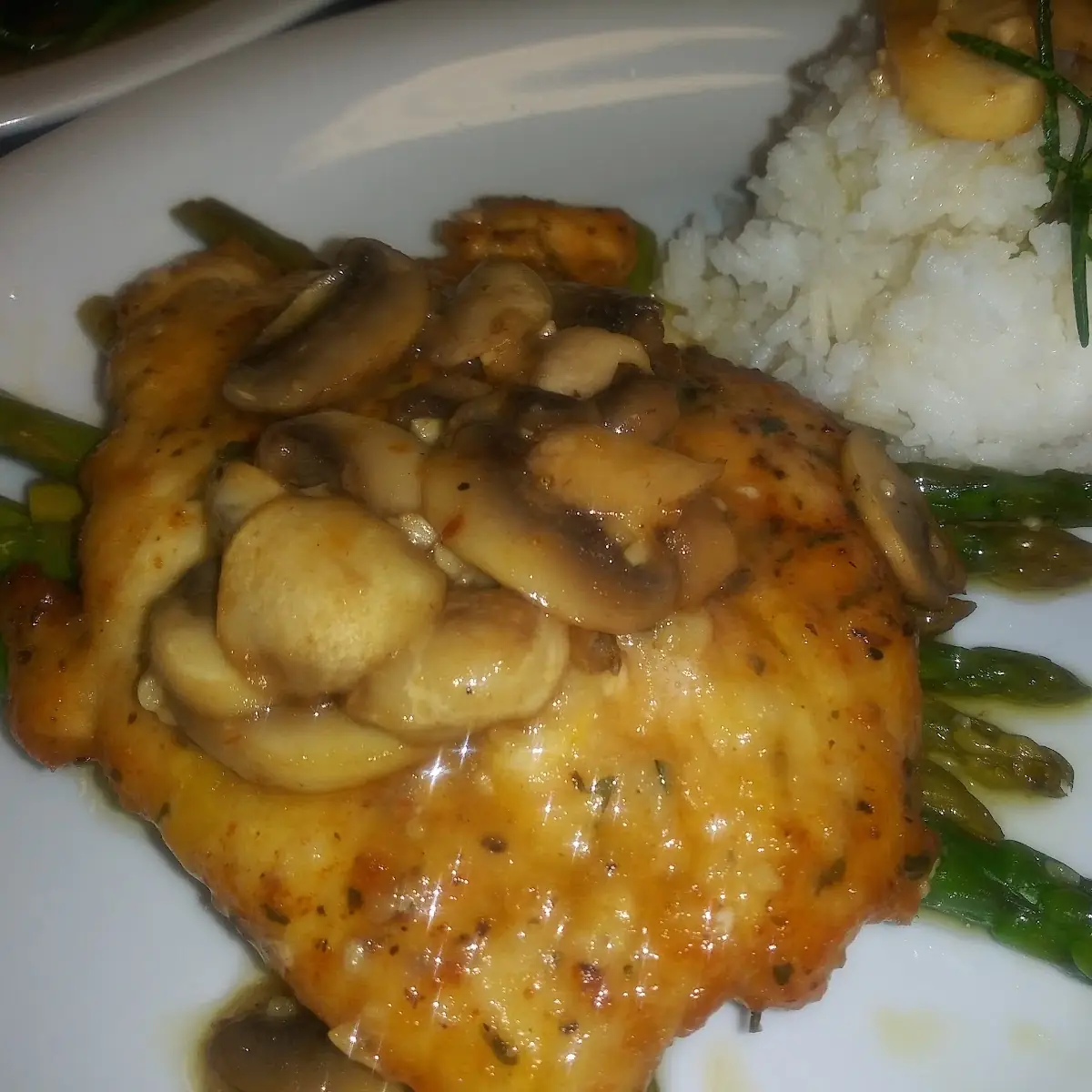 Chicken Marsala with White Wine & Jasmine Rice