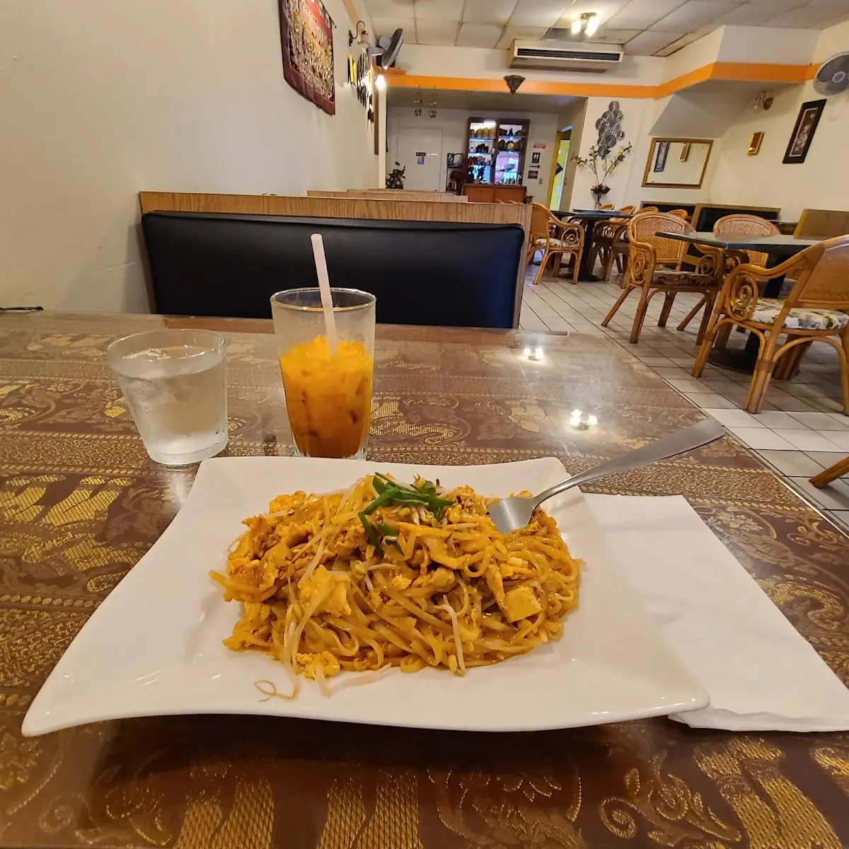 Chicken Pad Thai