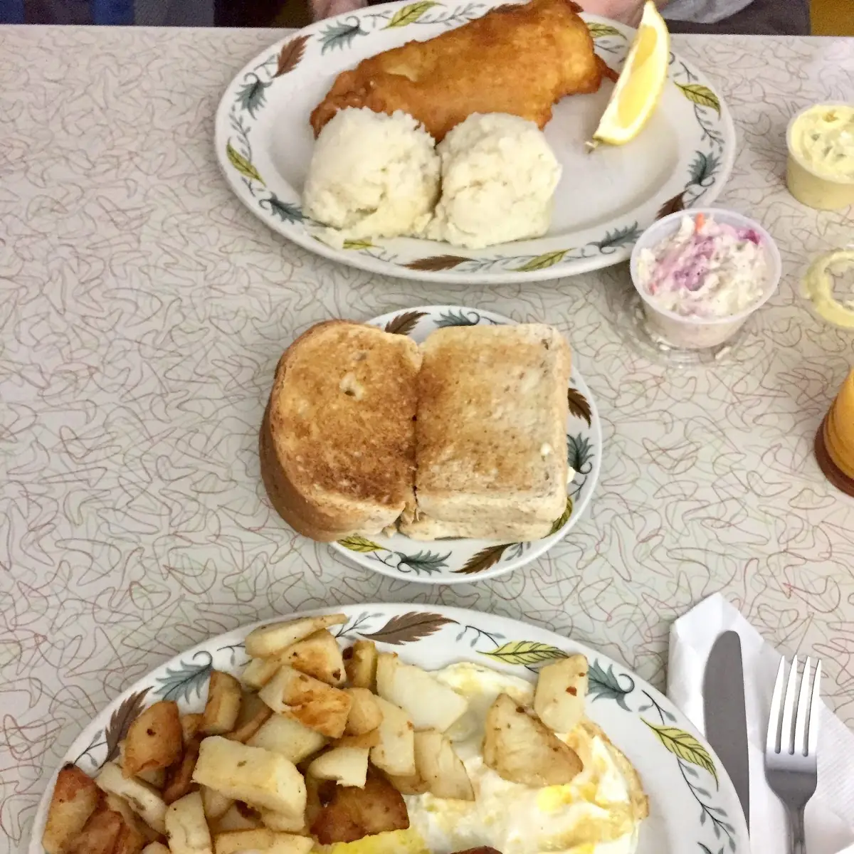 Highlights, Basell’s Restaurant & Tavern
