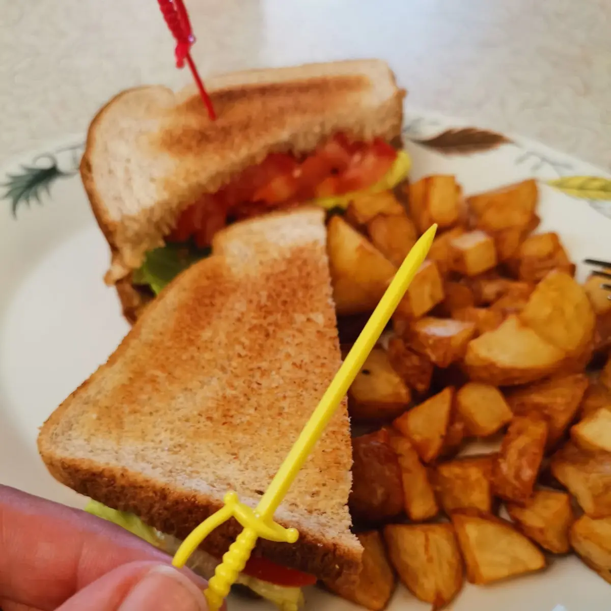 Highlights, Basell’s Restaurant & Tavern
