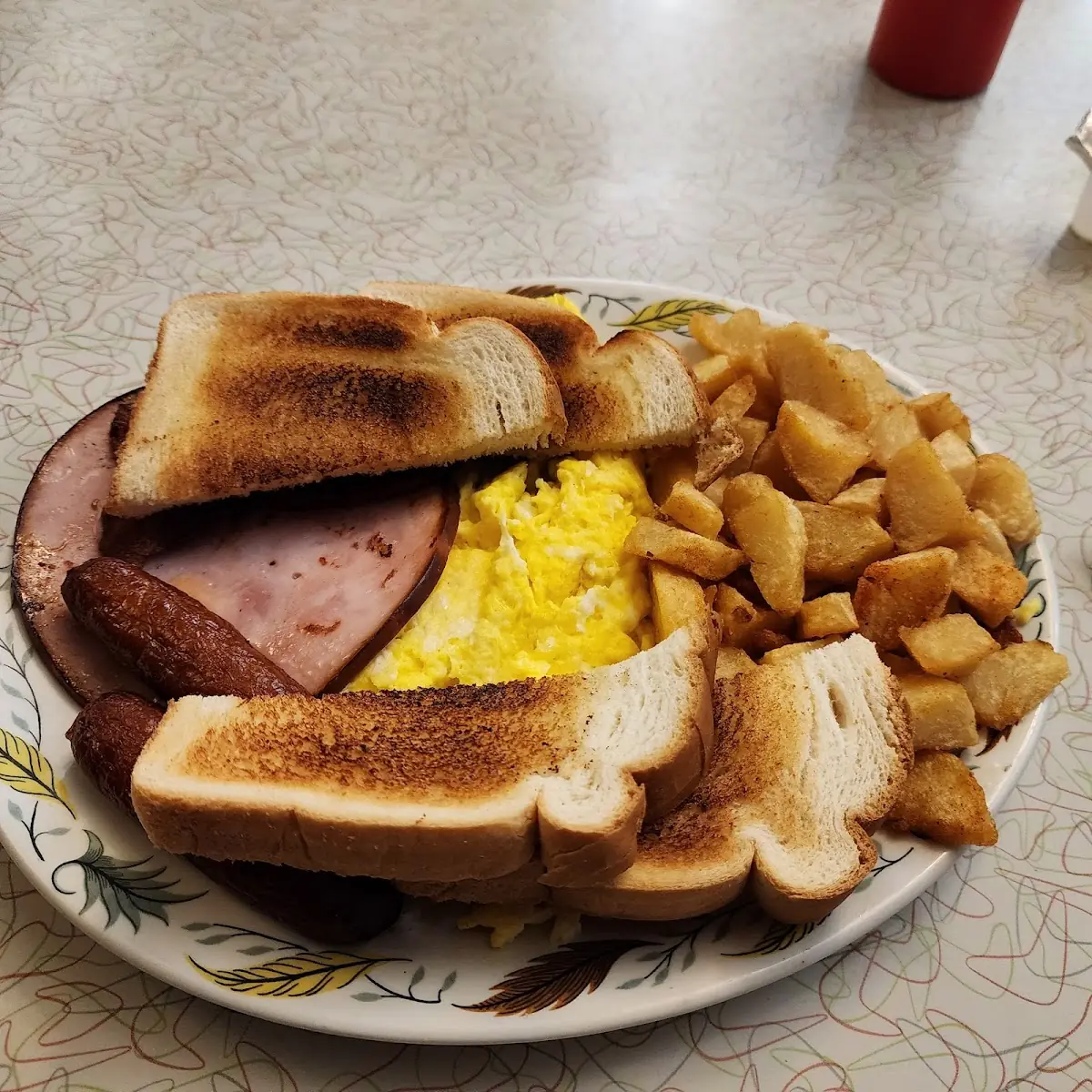 Highlights, Basell’s Restaurant & Tavern