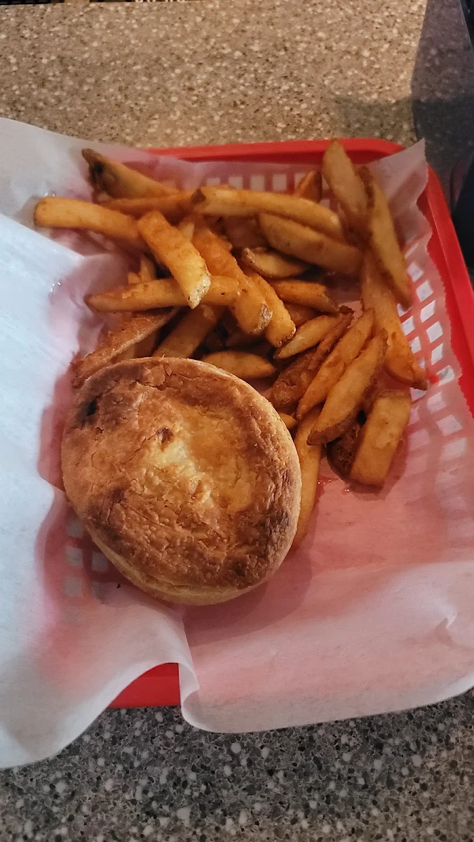Curry Chicken Meat Pie