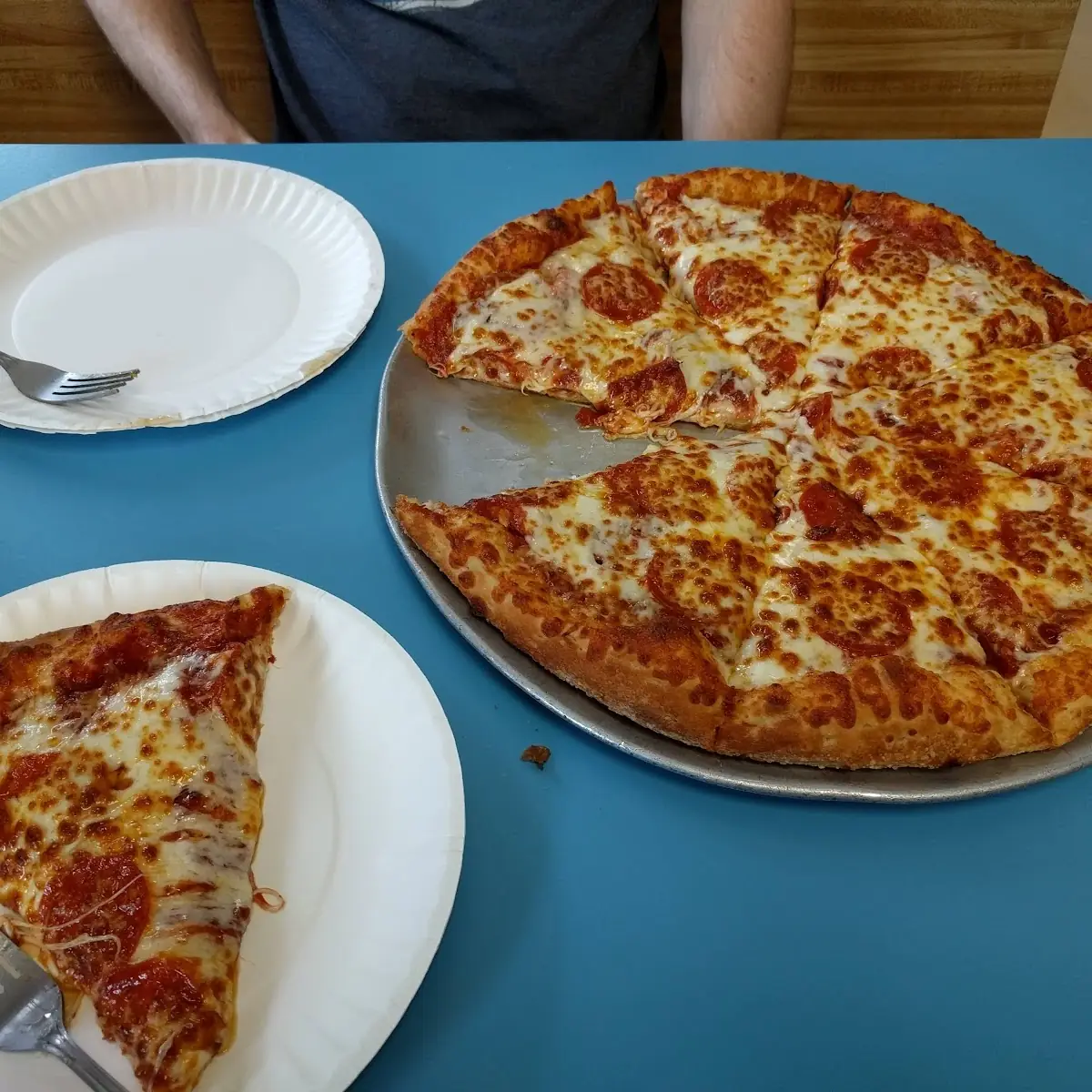 Large Sicilian Pepperoni Pizza