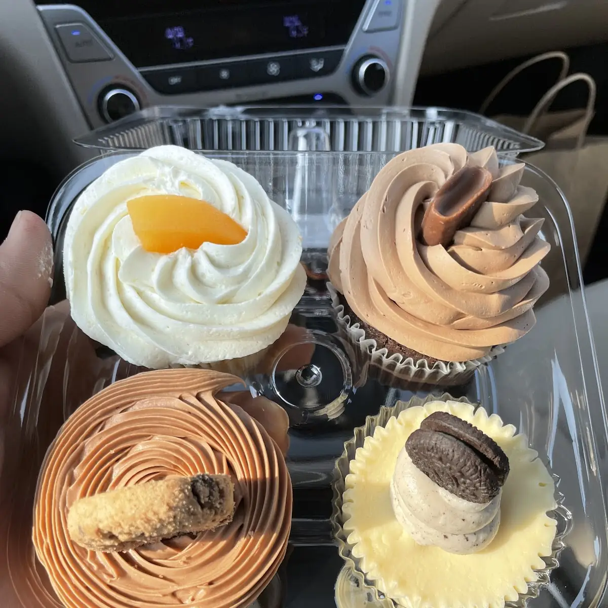 Dubai Chocolate Cupcake