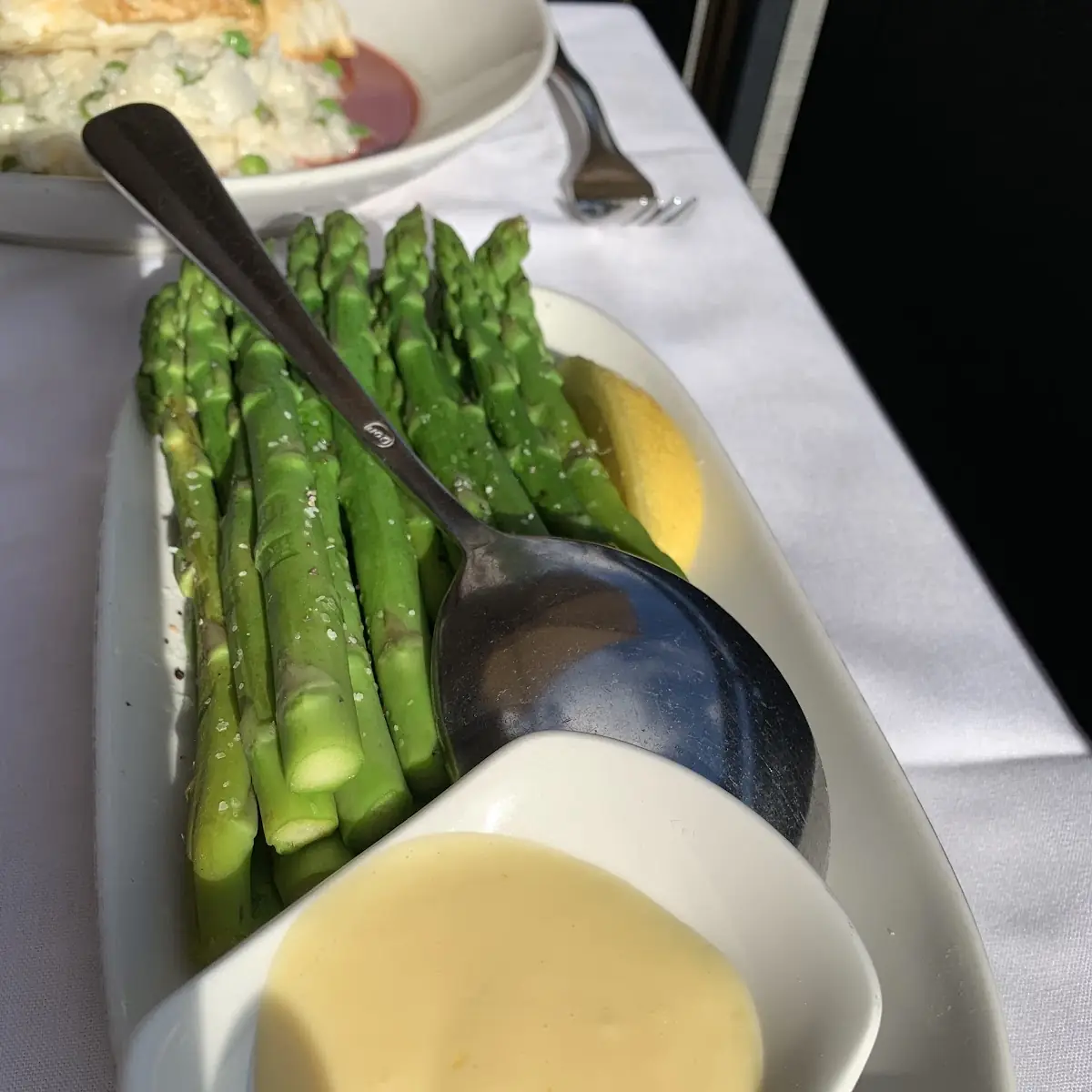 Steamed Broccoli - Hollaindaise