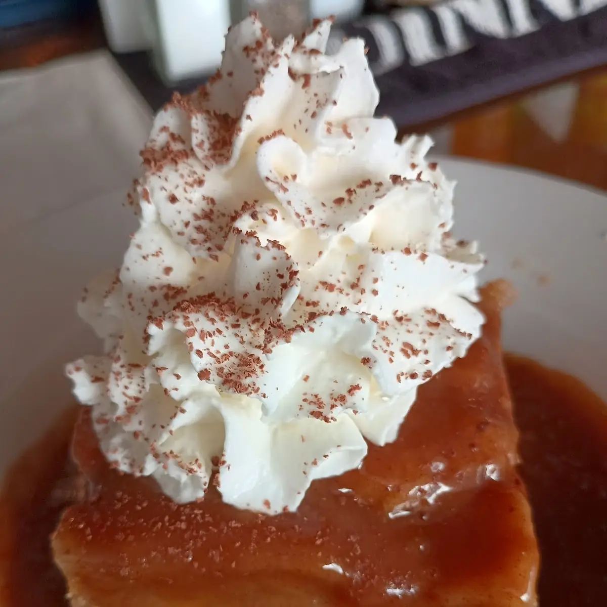 Bread Pudding w Cinnamon Rum Sauce