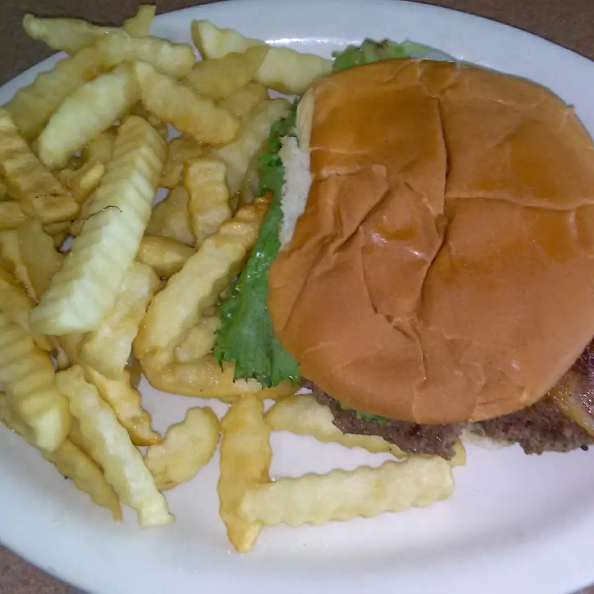 Bacon Cheeseburger & Fries