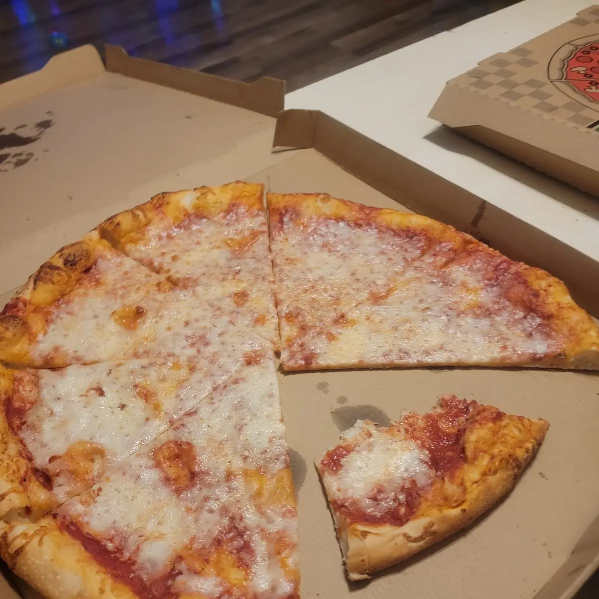 Cheese Pizza