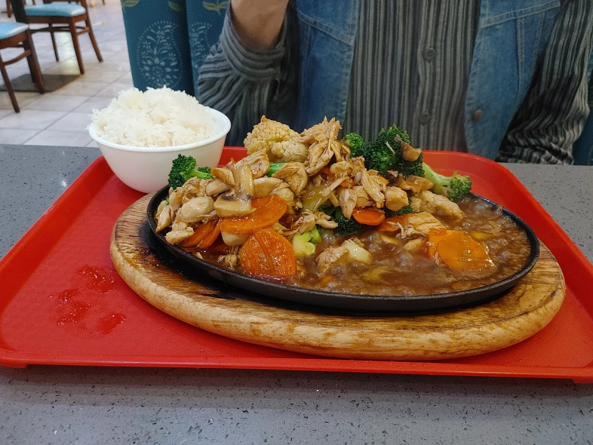 Sizzling Seafood Vegetables