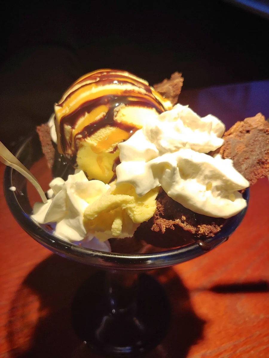 Chocolate Brownie Sundae