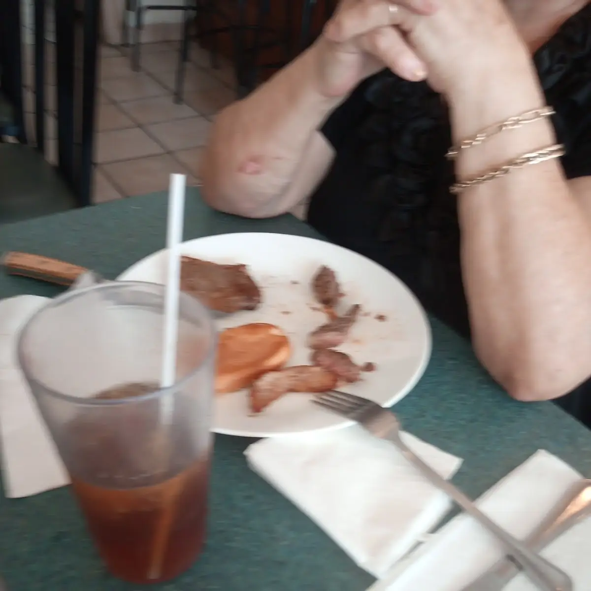 Highlights, Baker's Bar & Grill