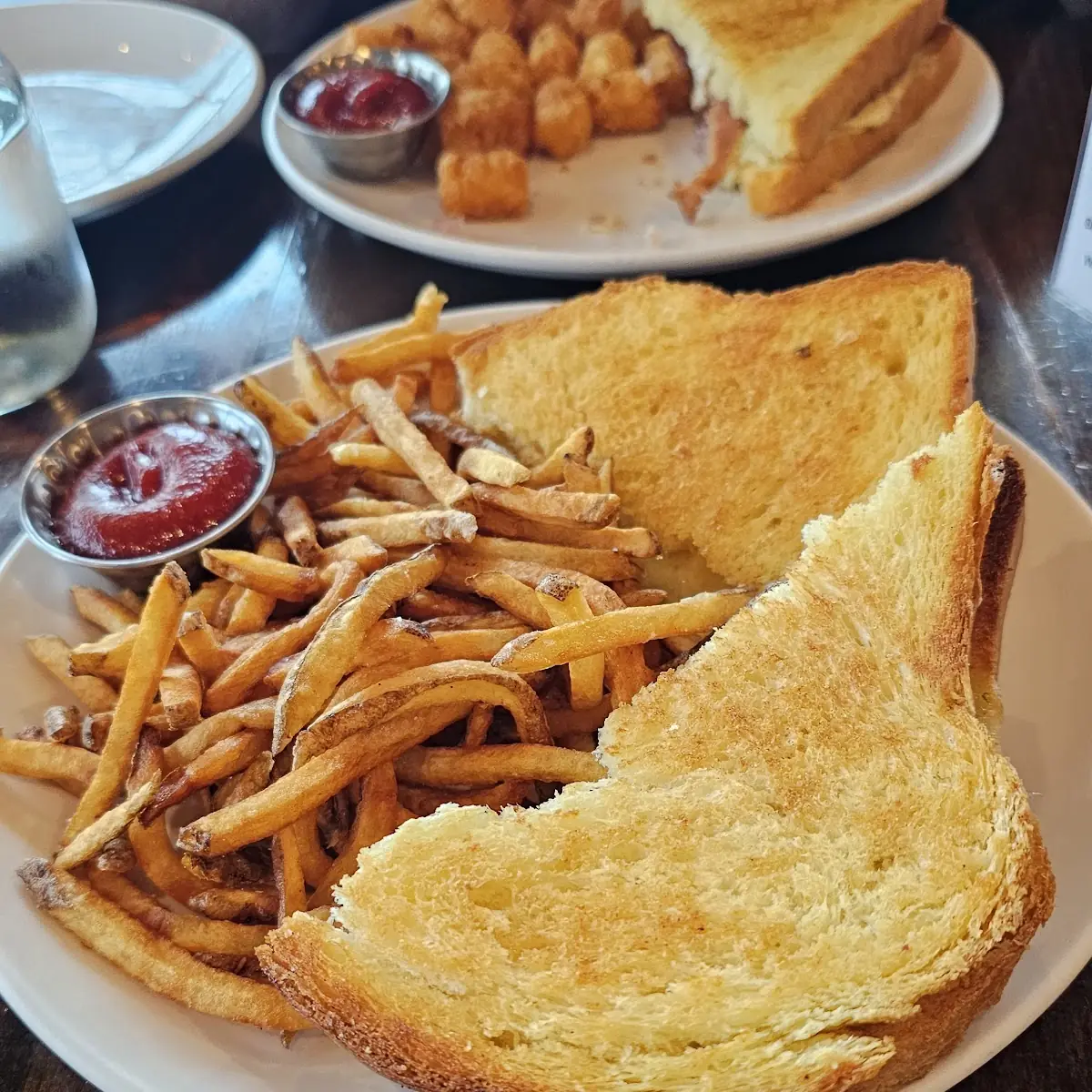 Meltdown Grilled Cheese Sandwich