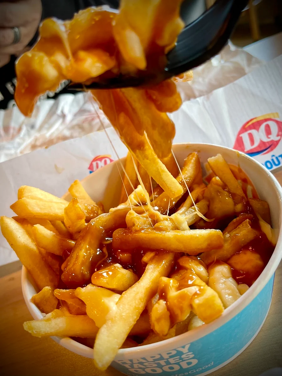 Poutine, Dairy Queen Grill & Chill
