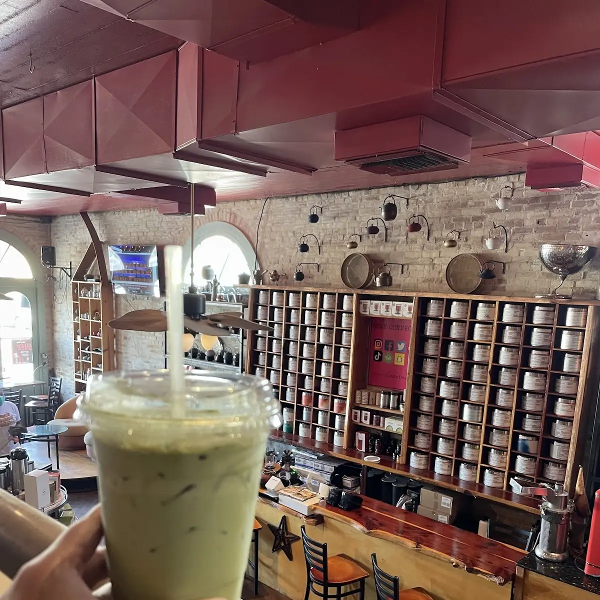 Matcha Latte (Iced/Hot)