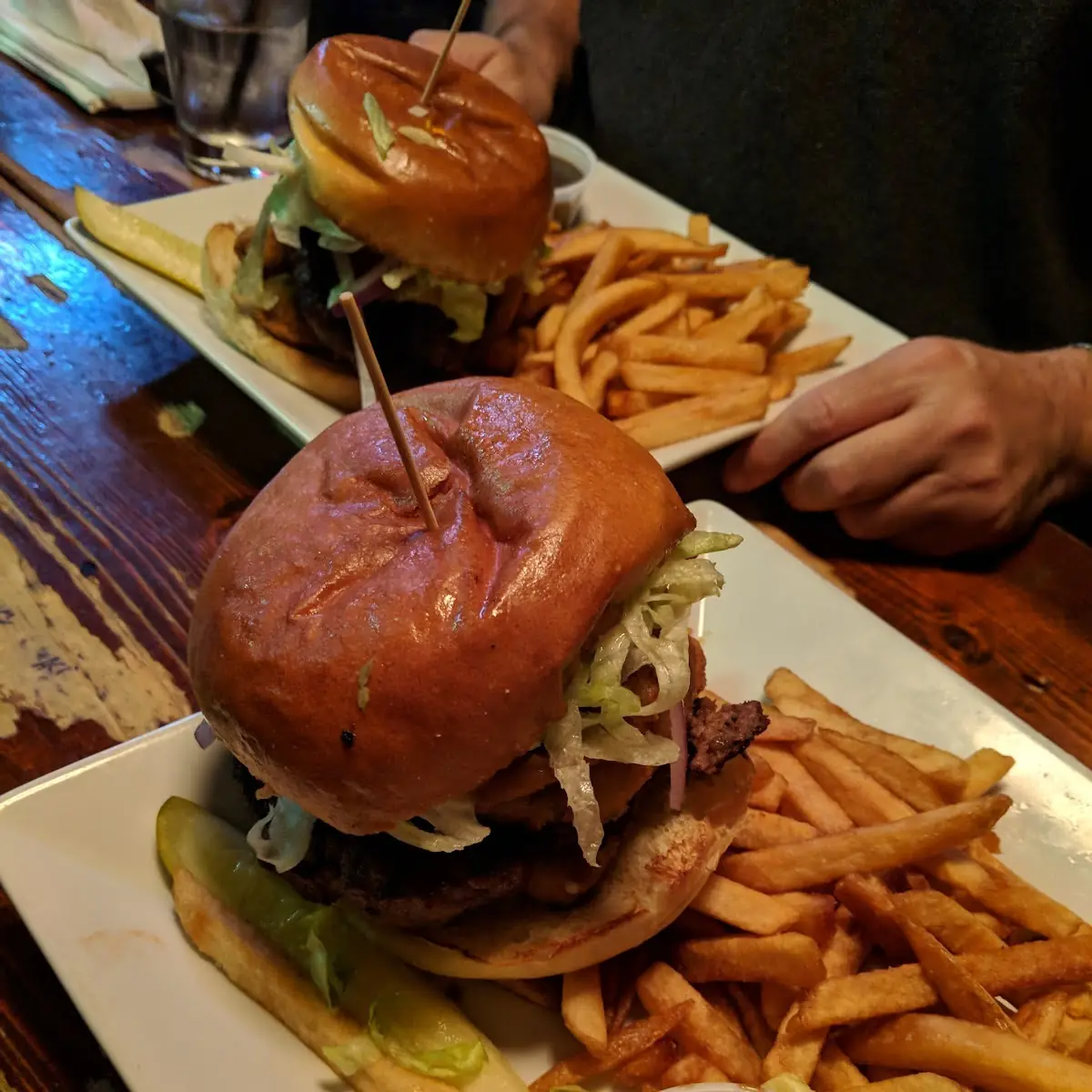Raging Bull Burger
