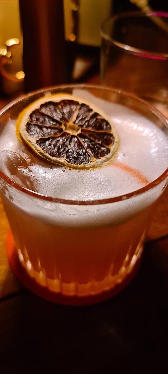 Refreshing Cocktail, Smoke Bar