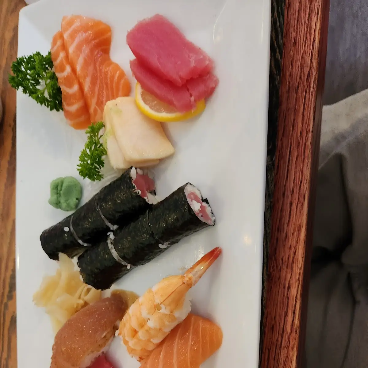 Sushi Sashimi Lunch
