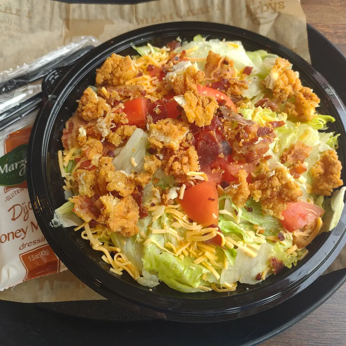 Crispy Chicken Entrée Salad