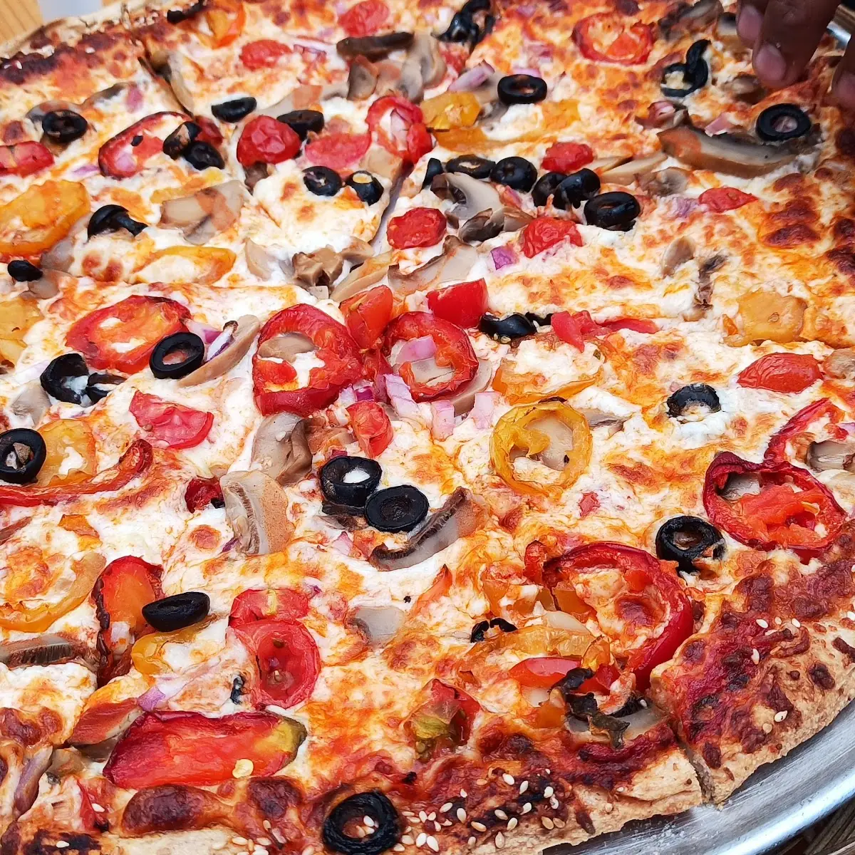16' Pizza, Camp Cataract