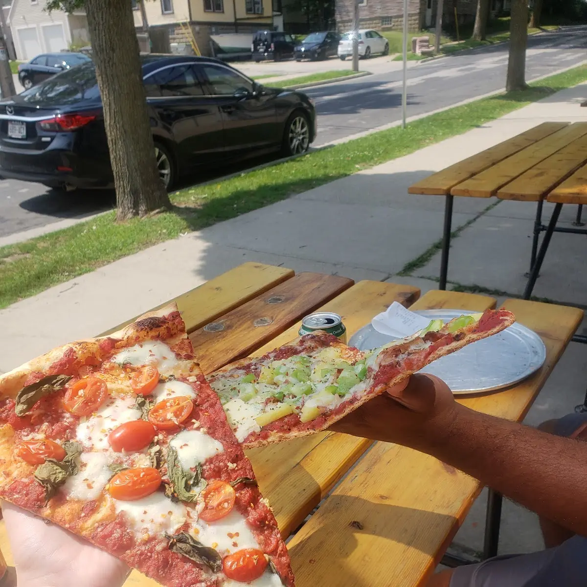 Pizza Cheers