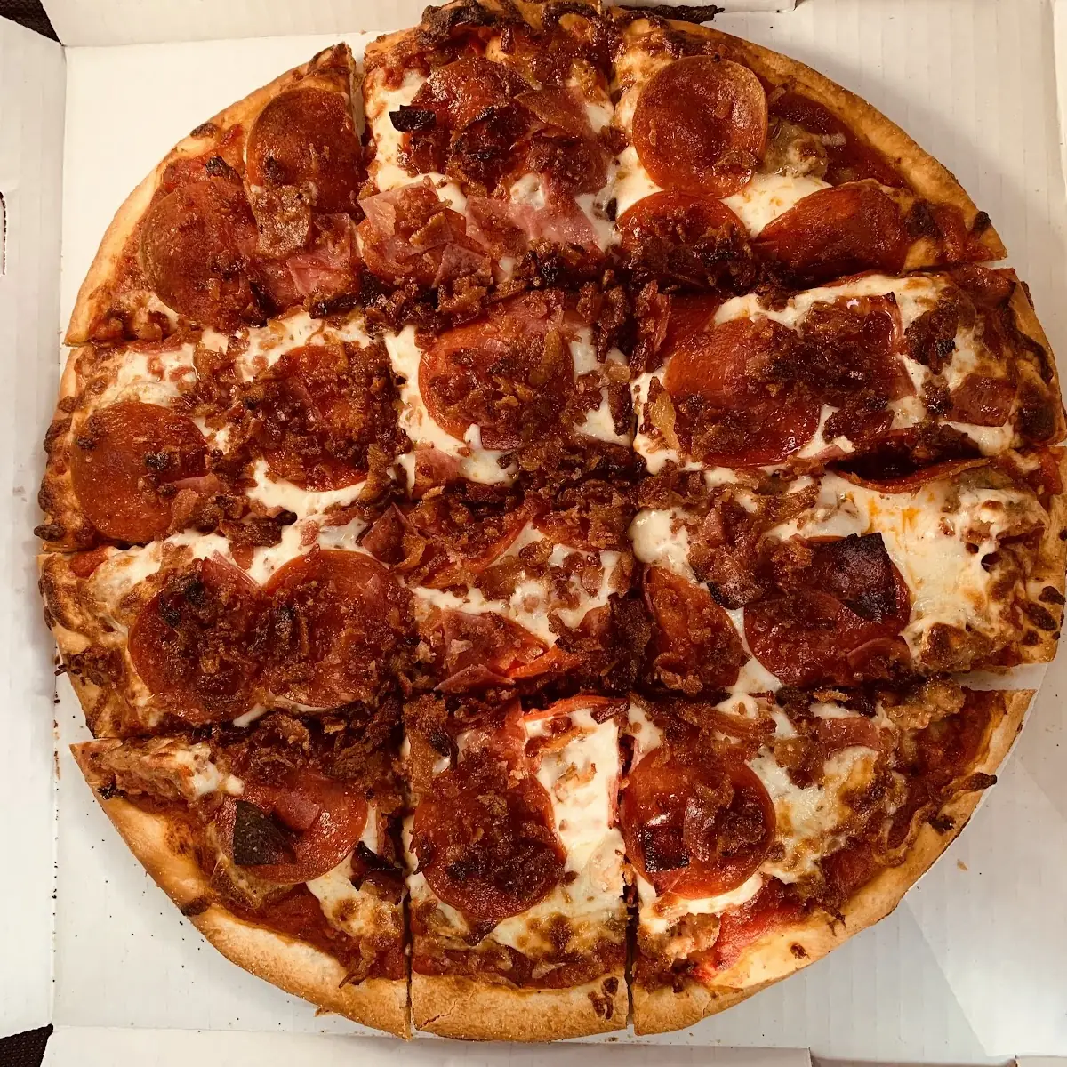 Thin Crust Pizza
