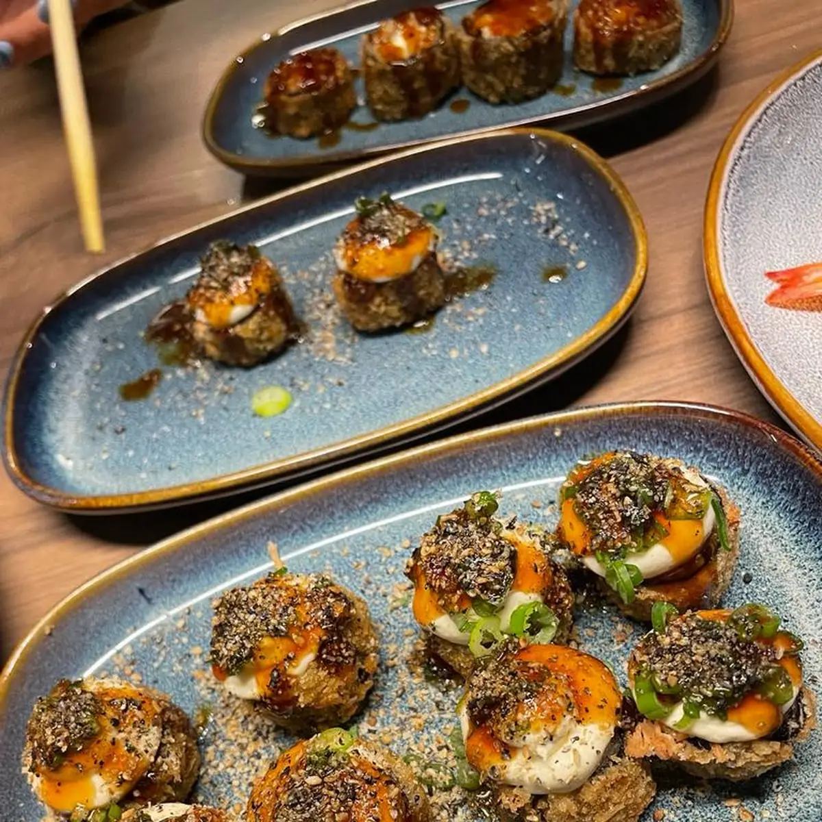 TEMAKI GRILLED SALMON