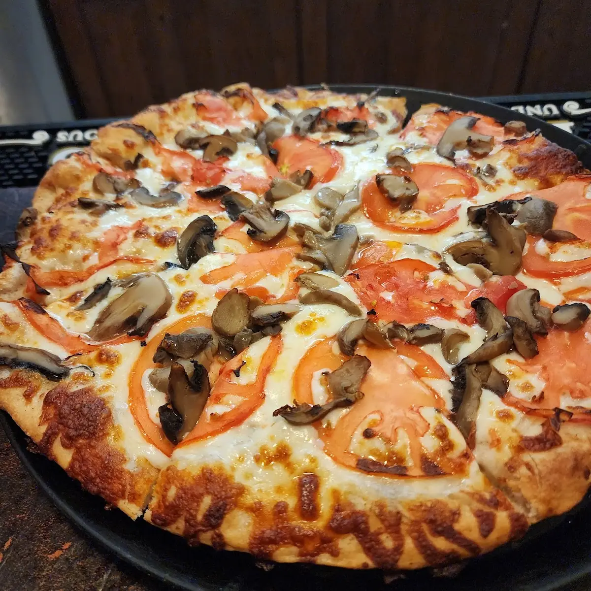 Mushroom Fresh Tomato Mozzarella Pizza