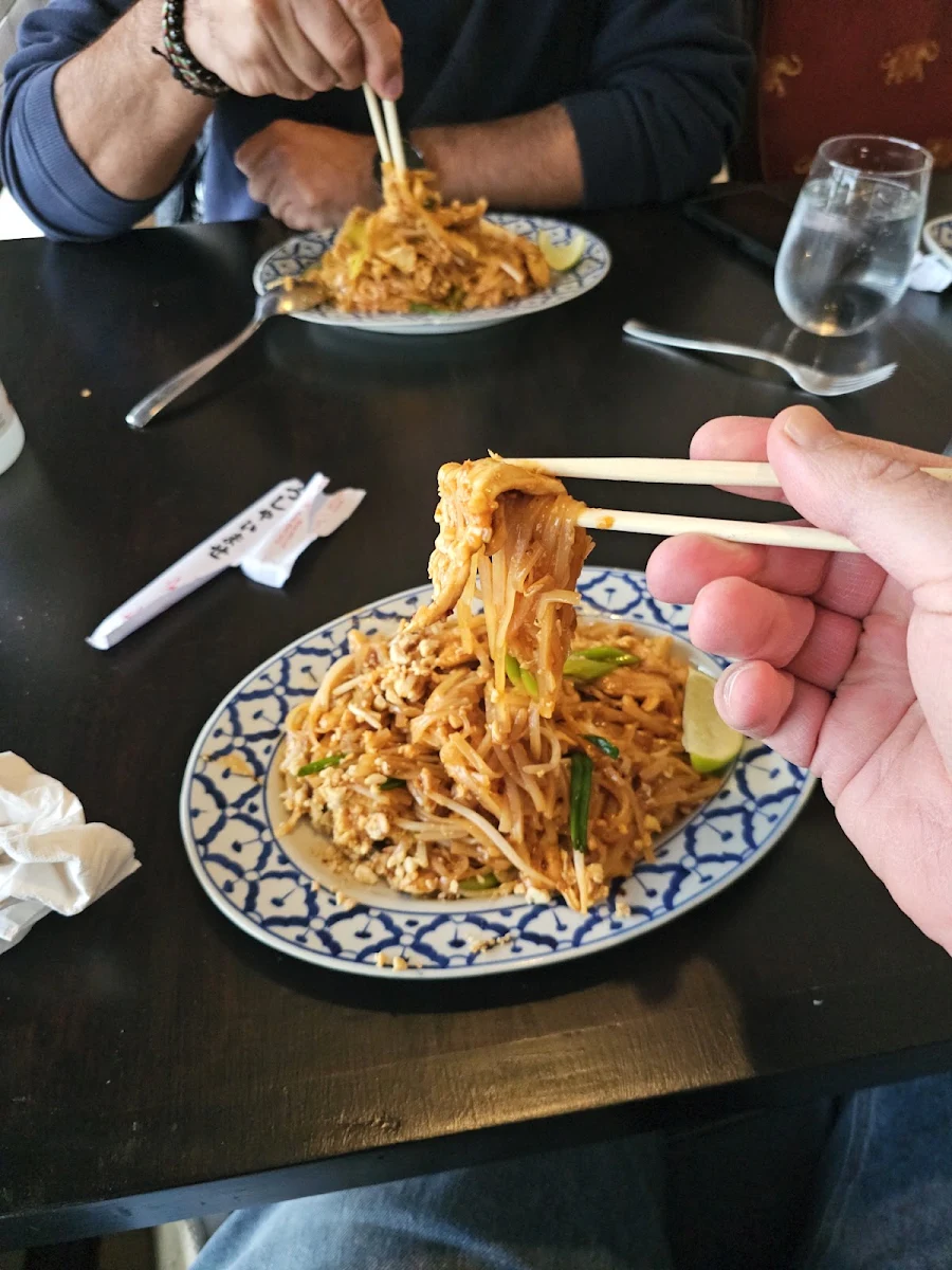 Curry Pad Thai