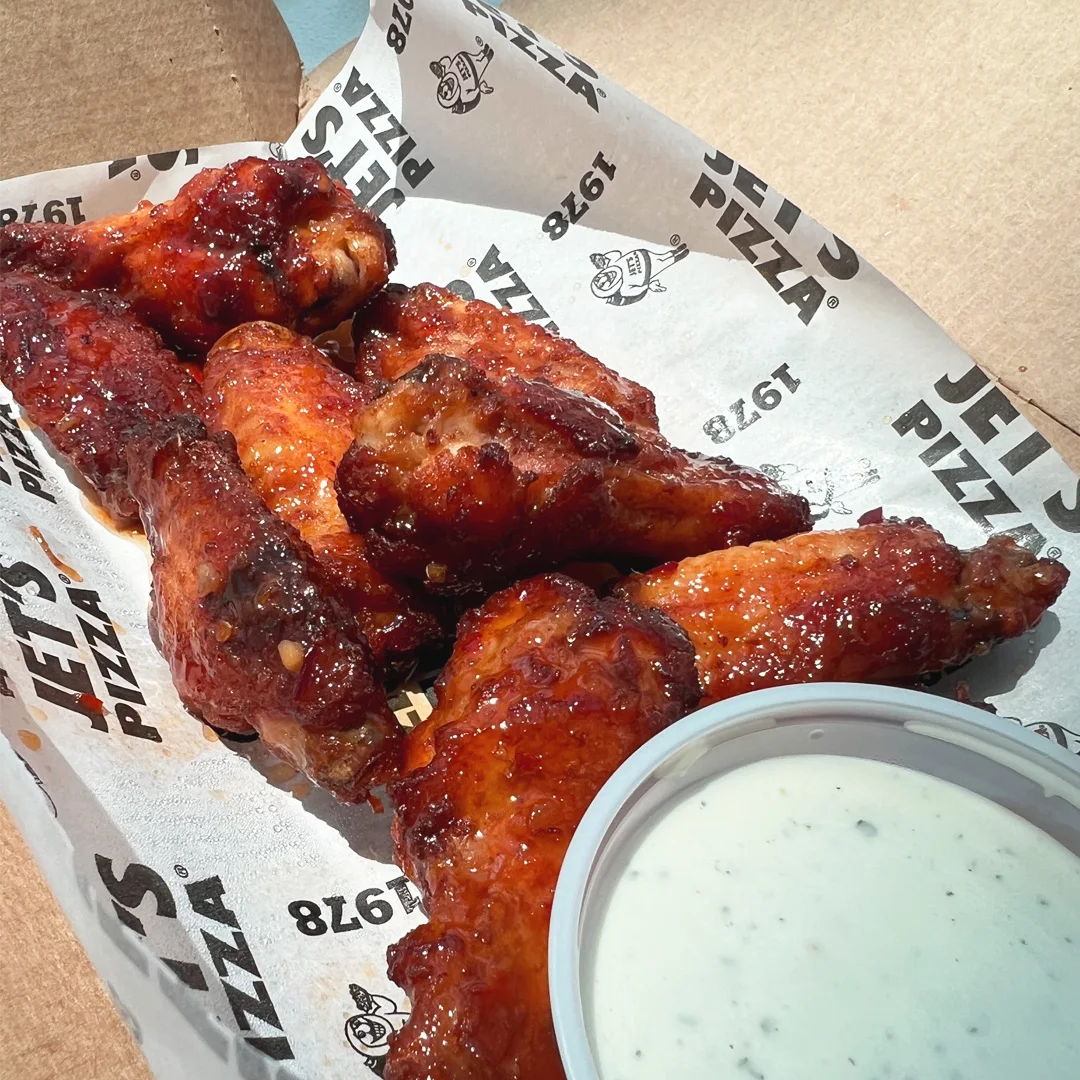 Jet's Wings