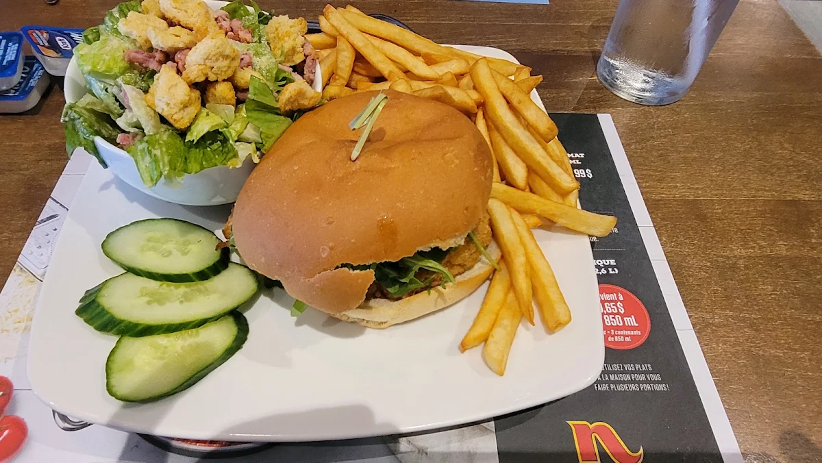 Chicken Buger, Restaurant Normandin Lévis