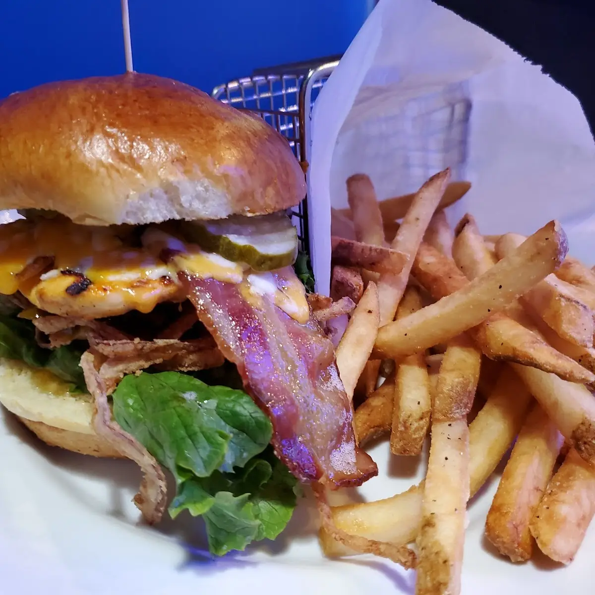Busters Bacon Burger