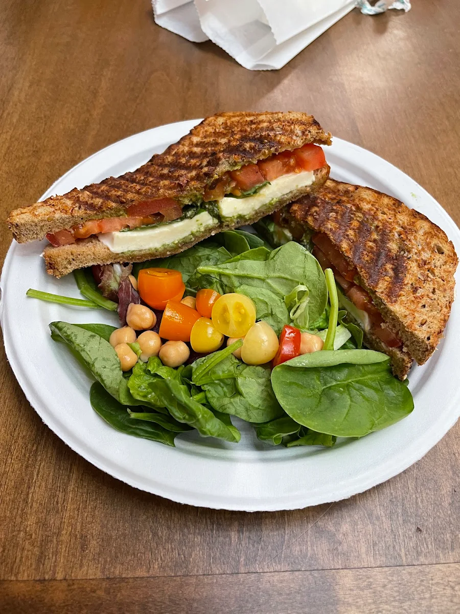 Caprese Sandwich