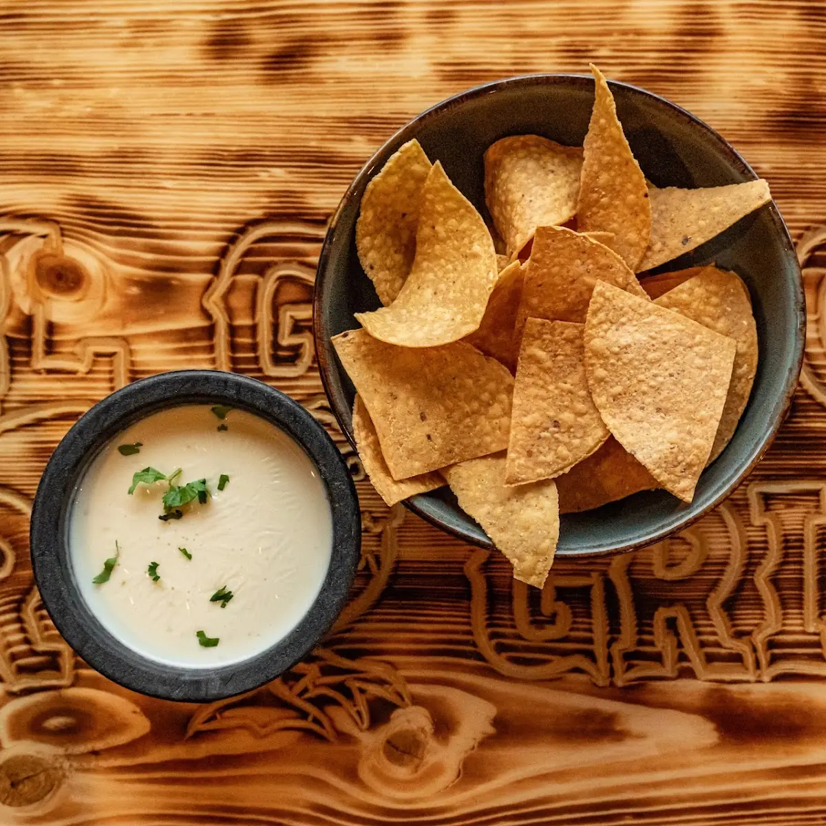 Chips & Queso