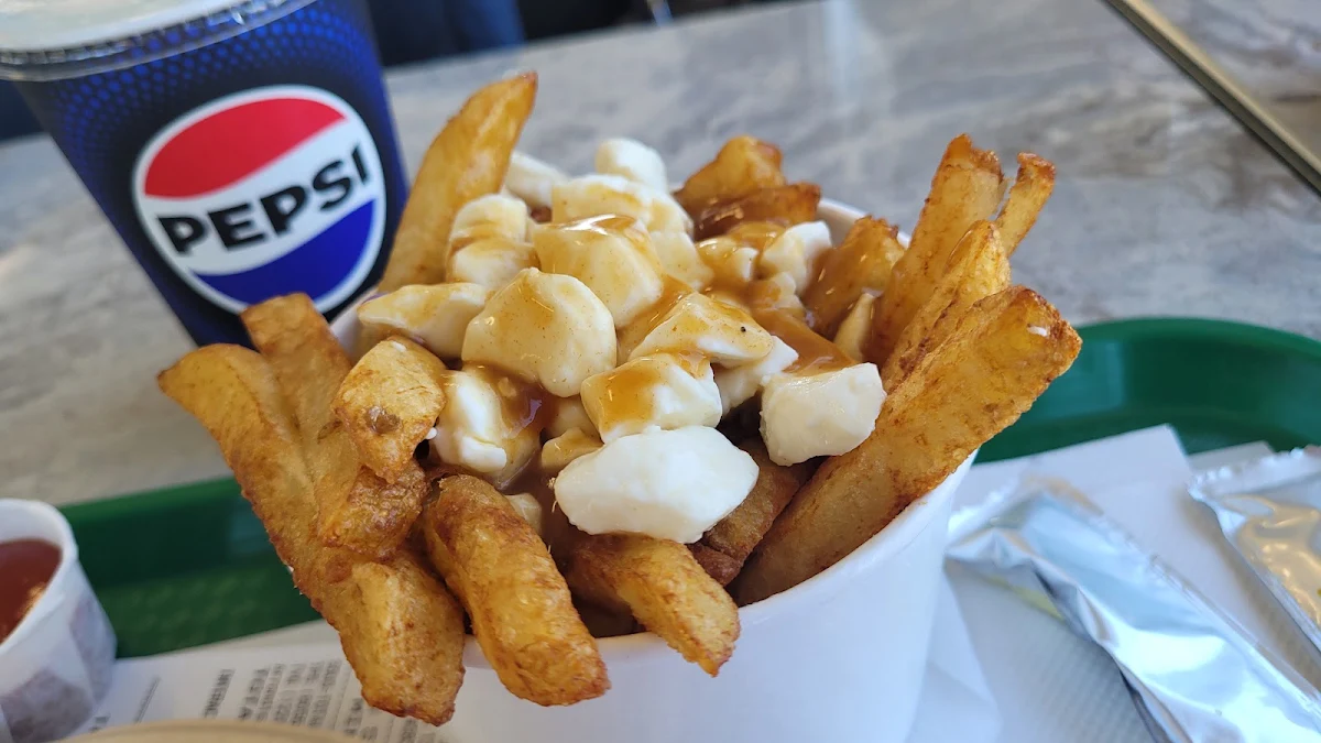 Petite Poutine, Quebeco