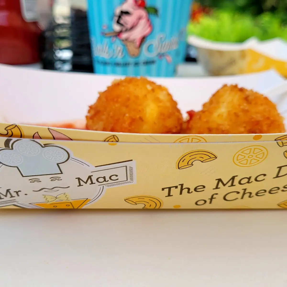 Deep Fried Mac and Cheese Balls