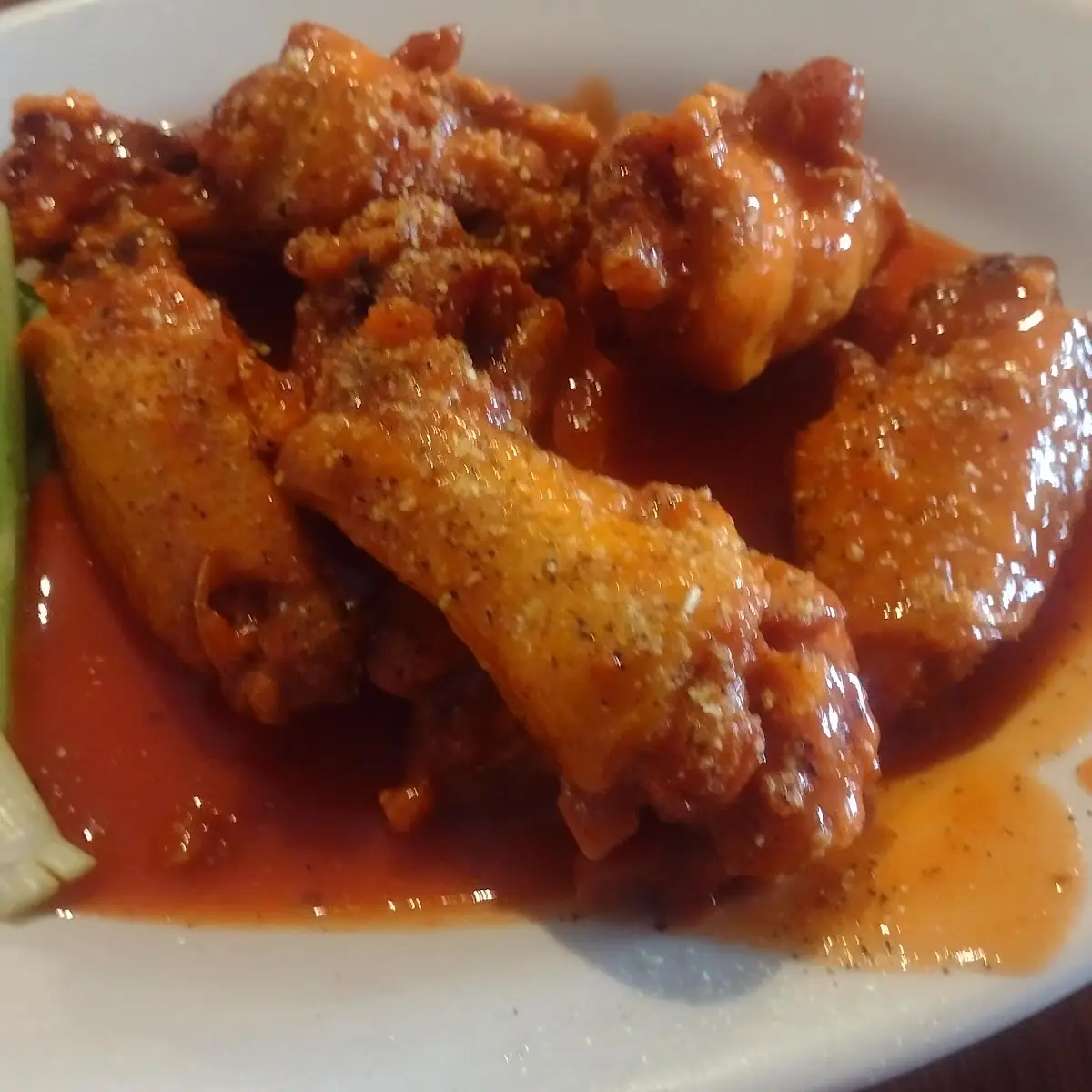 Hot Wings with Lemon Pepper