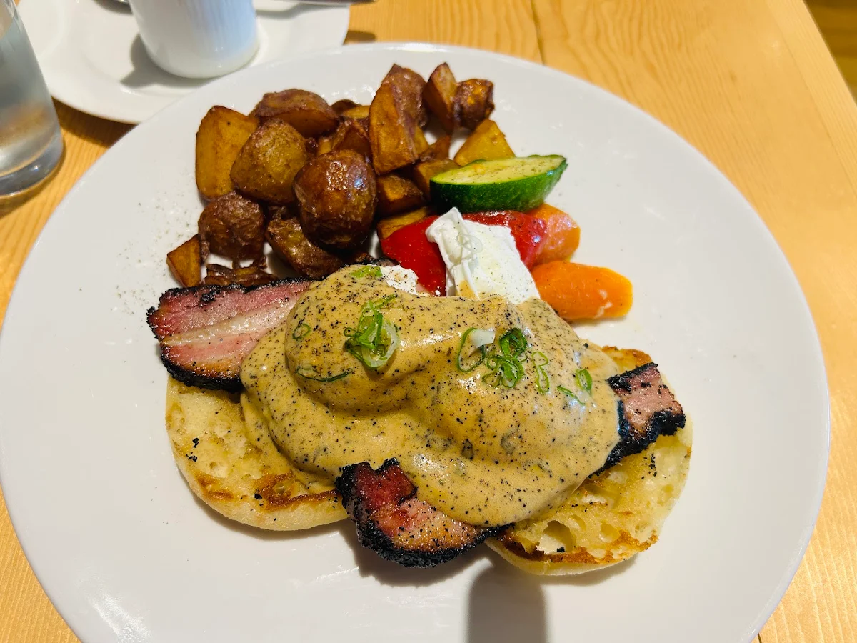 Vegetarian Benedict, Breakfast Table Steveston