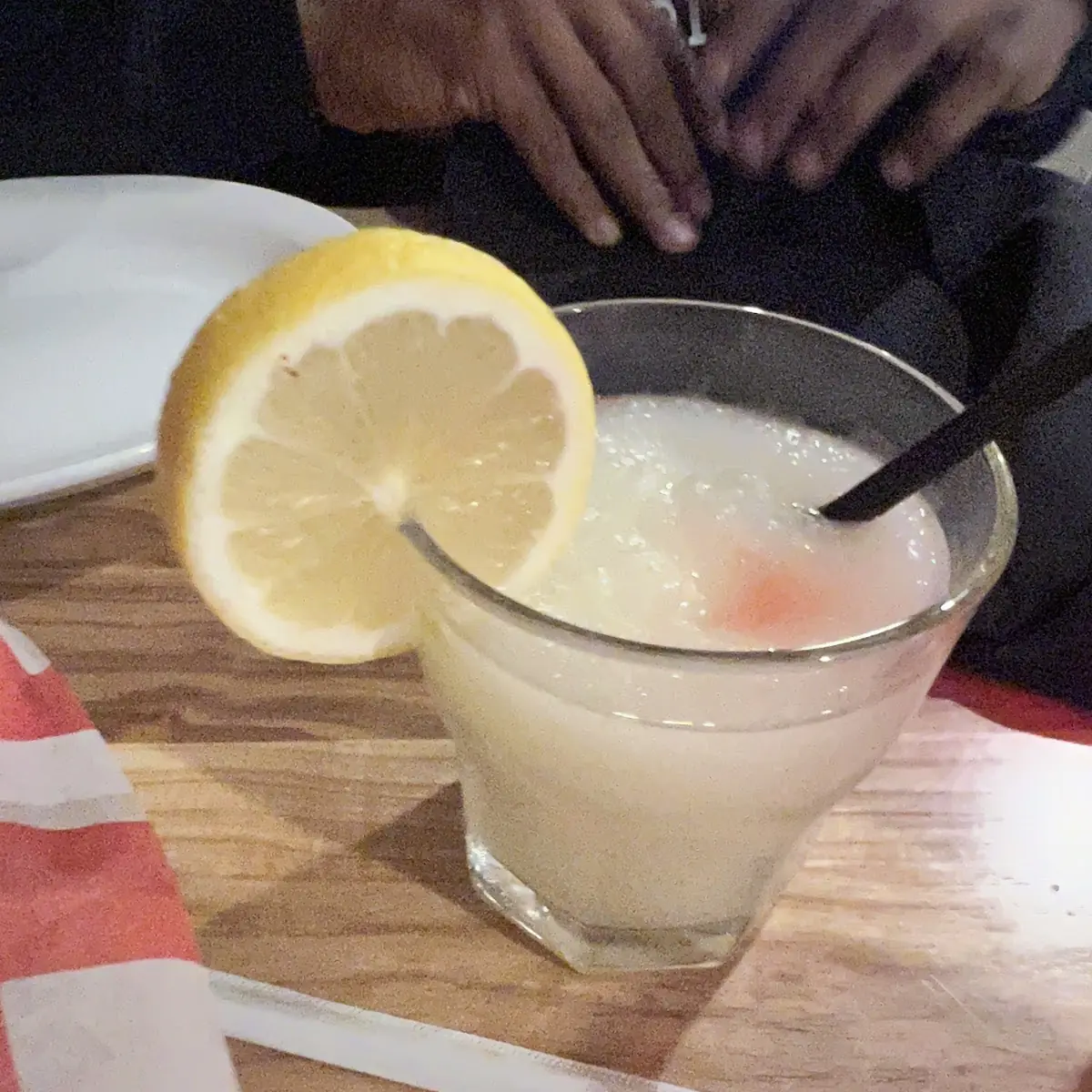 Fresh Squeezed Hard 8 Lemonade