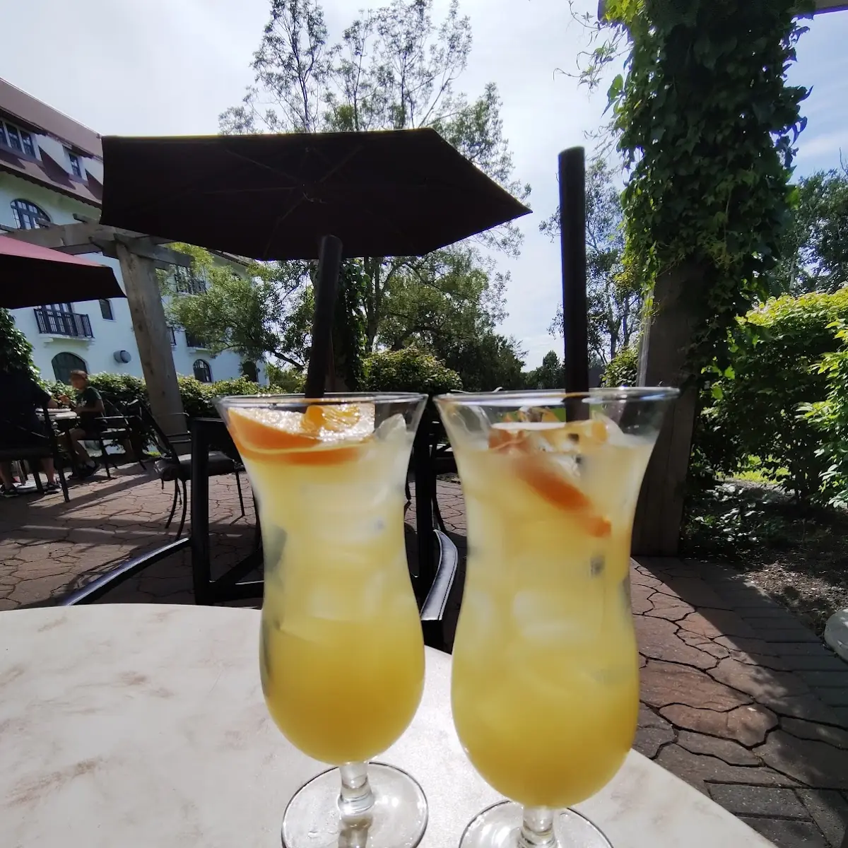 Mai Tai, Braxton's
