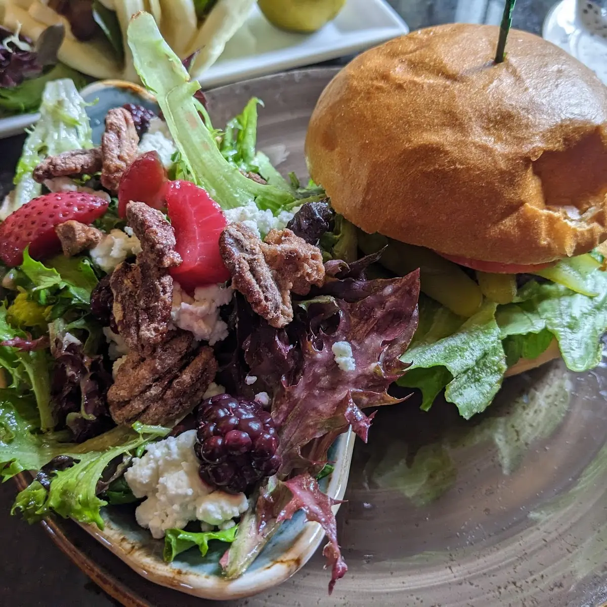 Veggie Burger, Braxton's