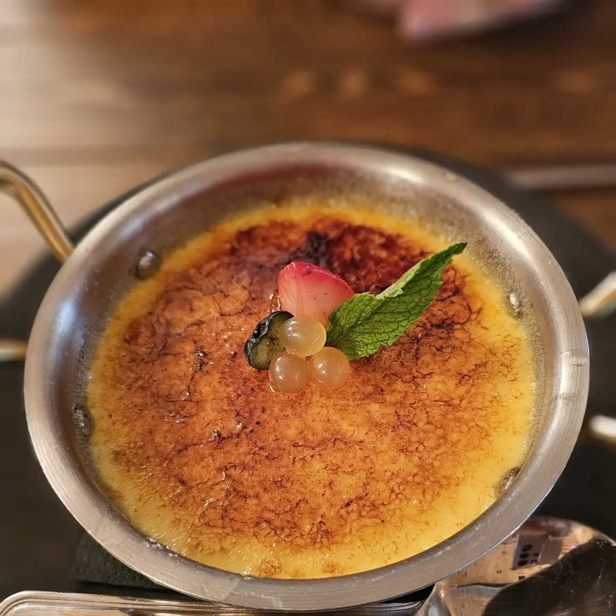 Passion Fruit Crème Brûlée